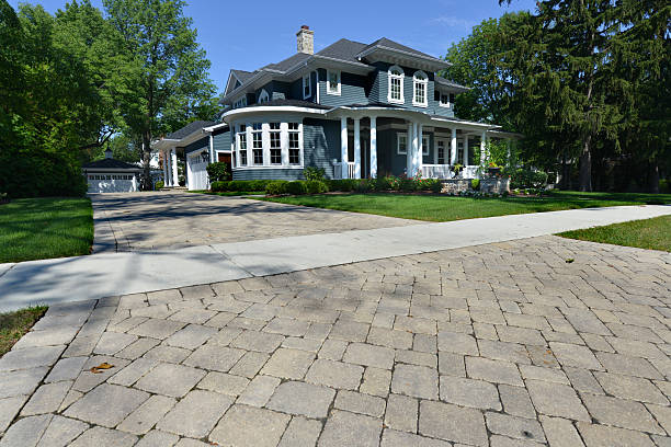 Best Custom Driveway Pavers  in Iron Mountain, MI