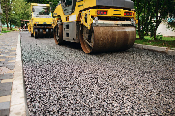 Best Driveway Pavers Near Me  in Iron Mountain, MI